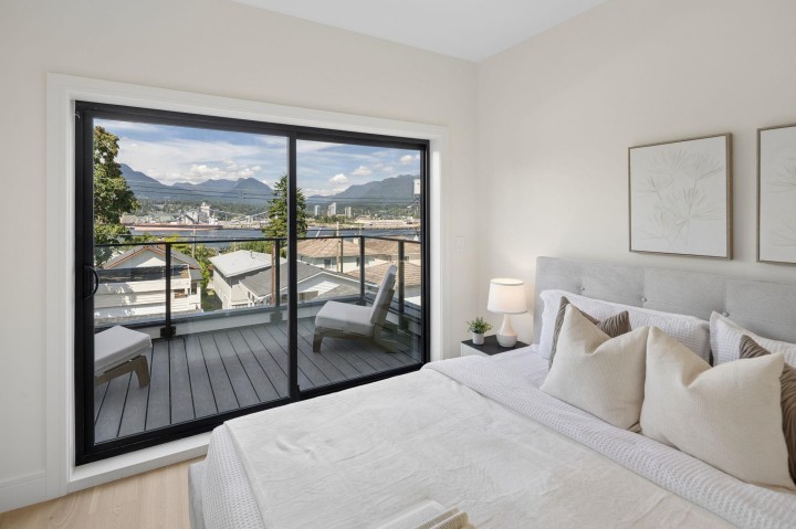 Photo 23 at 2 - 2815 Trinity Street, Hastings Sunrise, Vancouver East