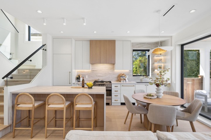 Photo 10 at 2 - 2815 Trinity Street, Hastings Sunrise, Vancouver East