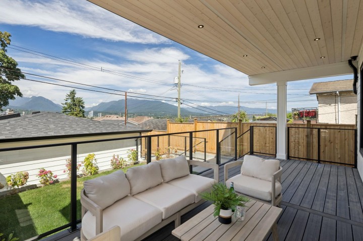 Photo 15 at 2 - 2815 Trinity Street, Hastings Sunrise, Vancouver East