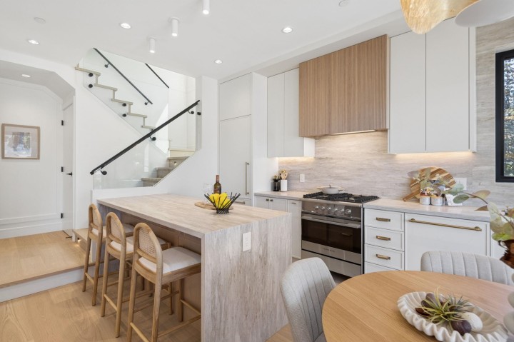 Photo 11 at 2 - 2815 Trinity Street, Hastings Sunrise, Vancouver East