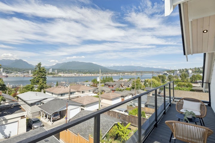 Photo 35 at 2 - 2815 Trinity Street, Hastings Sunrise, Vancouver East