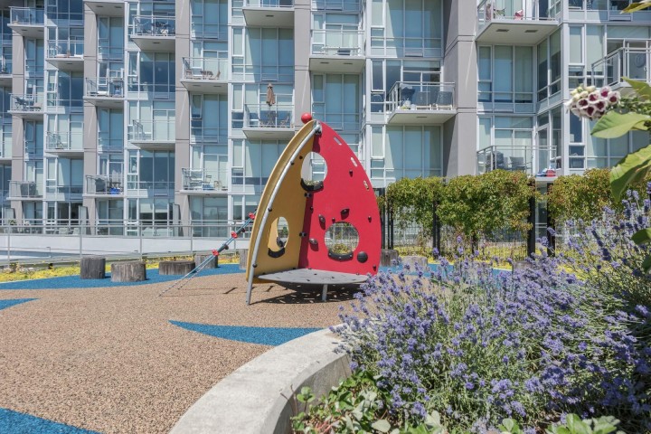Photo 27 at 1819 - 1618 Quebec Street, Mount Pleasant VE, Vancouver East