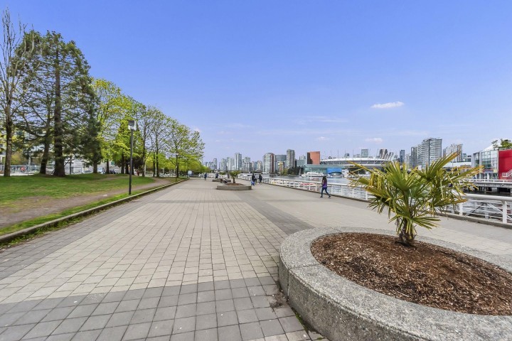 Photo 28 at 1819 - 1618 Quebec Street, Mount Pleasant VE, Vancouver East