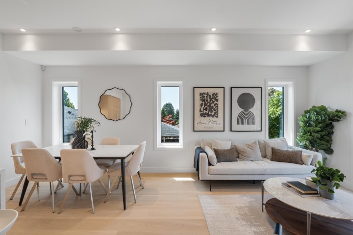 Photo 5 at 1012 W 52nd Avenue, South Granville, Vancouver West