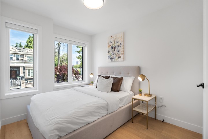 Photo 7 at 6815 Oak Street, South Granville, Vancouver West