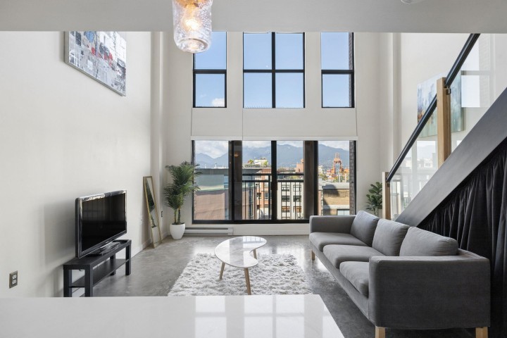 Photo 16 at 609 - 22 E Cordova Street, Downtown VE, Vancouver East