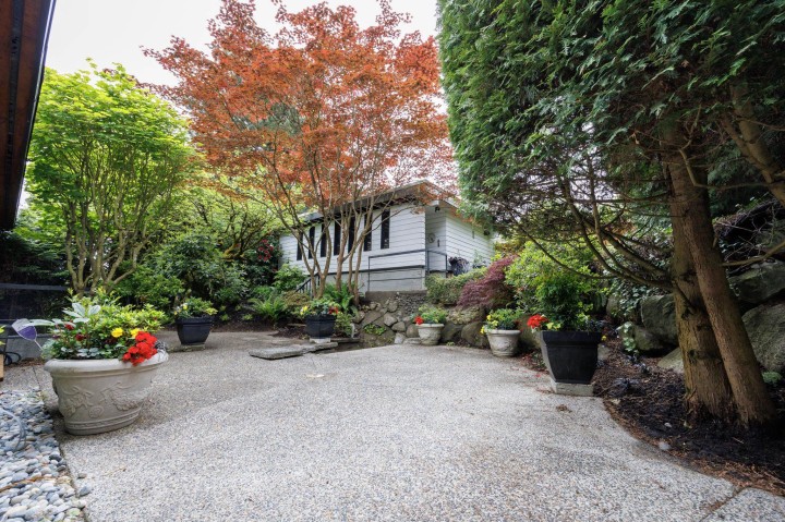 Photo 9 at 2220 W 32nd Avenue, Quilchena, Vancouver West