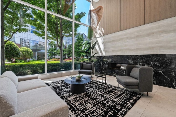 Photo 33 at 3302 - 193 Aquarius Mews, Yaletown, Vancouver West