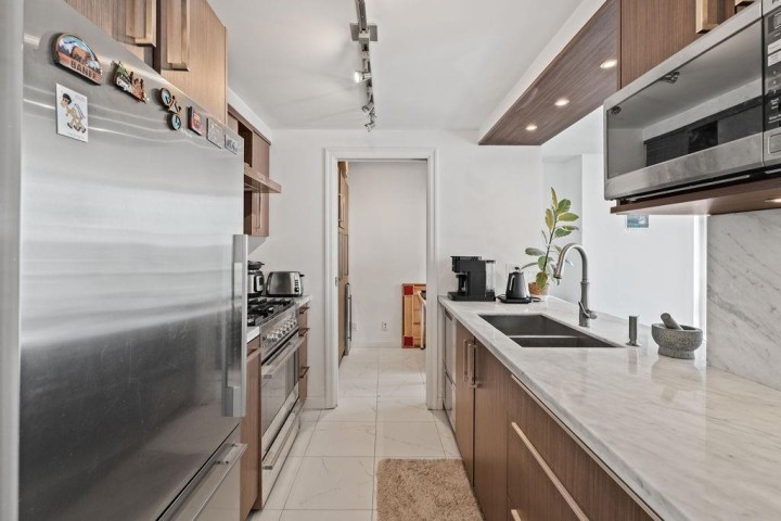 Photo 11 at 3302 - 193 Aquarius Mews, Yaletown, Vancouver West