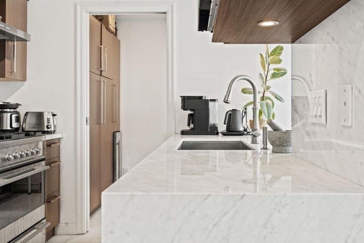 Photo 8 at 3302 - 193 Aquarius Mews, Yaletown, Vancouver West