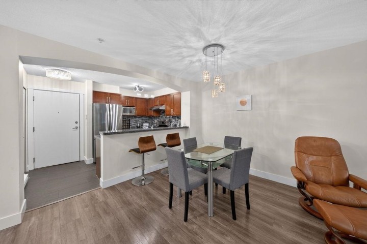 Photo 8 at 105 - 5740 Toronto Road, University VW, Vancouver West