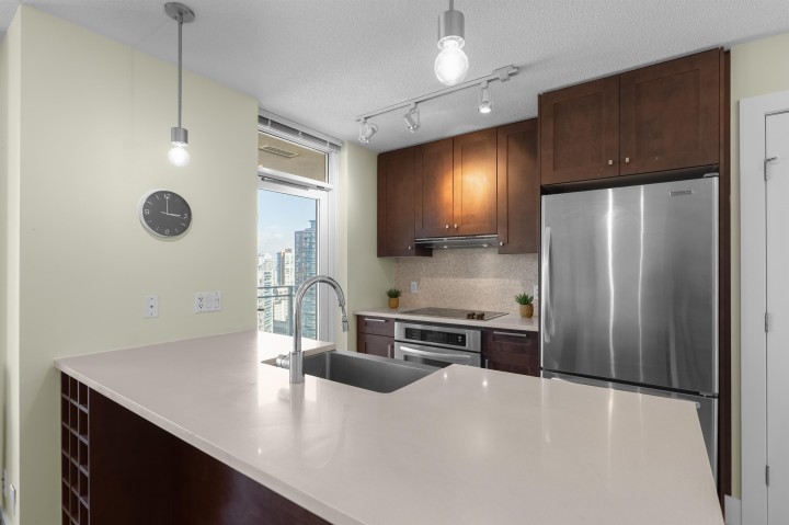 Photo 11 at 2504 - 888 Homer Street, Downtown VW, Vancouver West