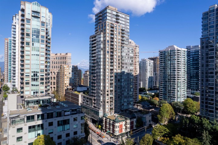 Photo 31 at 2504 - 888 Homer Street, Downtown VW, Vancouver West