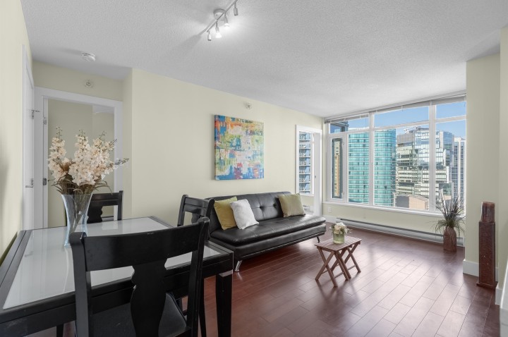 Photo 4 at 2504 - 888 Homer Street, Downtown VW, Vancouver West
