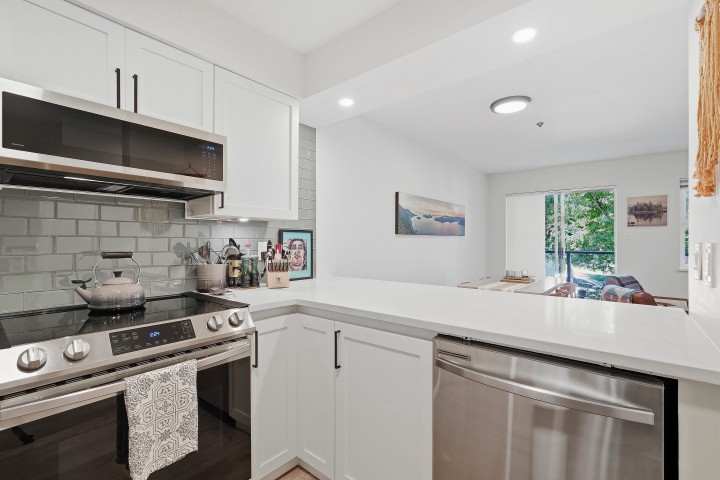 Photo 9 at 2B - 1048 E 7th Avenue, Mount Pleasant VE, Vancouver East