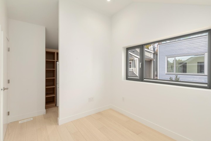 Photo 9 at 22 W 14th Avenue, Mount Pleasant VW, Vancouver West