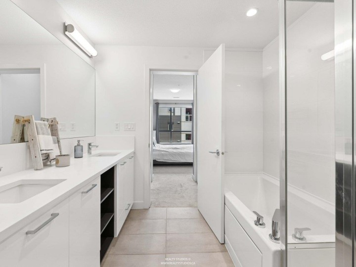 Photo 17 at 405 - 3581 Ross Drive, University VW, Vancouver West