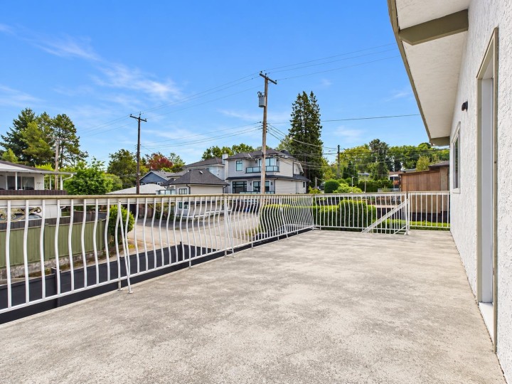 Photo 8 at 3326 Slocan Street, Renfrew Heights, Vancouver East
