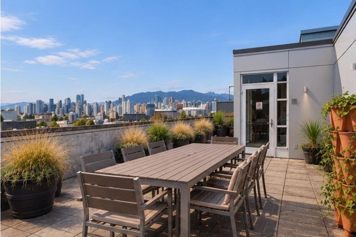 Photo 3 at 409 - 2511 Quebec Street, Mount Pleasant VE, Vancouver East