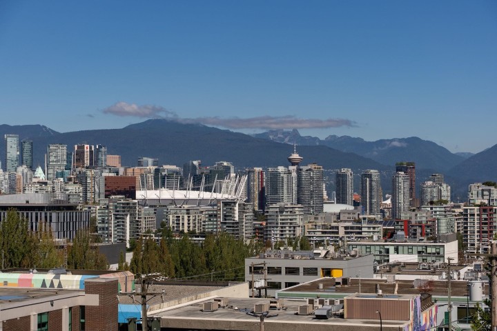 Photo 19 at 409 - 2511 Quebec Street, Mount Pleasant VE, Vancouver East