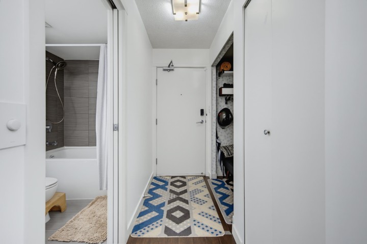 Photo 27 at 211 - 445 W 2nd Avenue, False Creek, Vancouver West