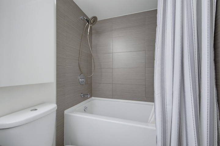 Photo 26 at 211 - 445 W 2nd Avenue, False Creek, Vancouver West