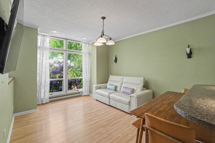Photo 6 at 1868 W 15th Avenue, Kitsilano, Vancouver West