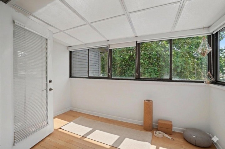 Photo 16 at 1868 W 15th Avenue, Kitsilano, Vancouver West