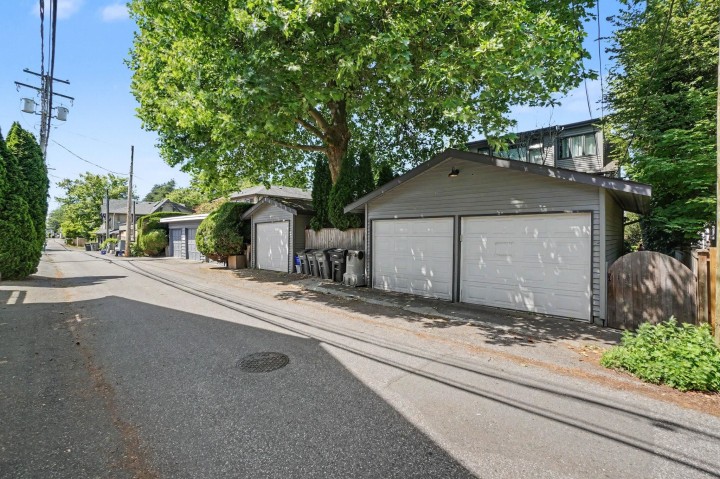 Photo 26 at 1868 W 15th Avenue, Kitsilano, Vancouver West