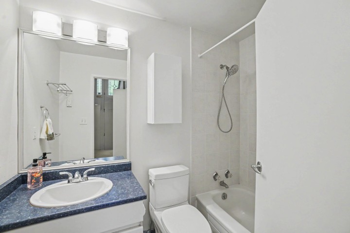Photo 22 at 1868 W 15th Avenue, Kitsilano, Vancouver West