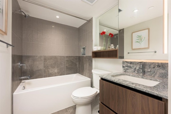 Photo 19 at 173 - 805 W 49th Avenue, Oakridge VW, Vancouver West