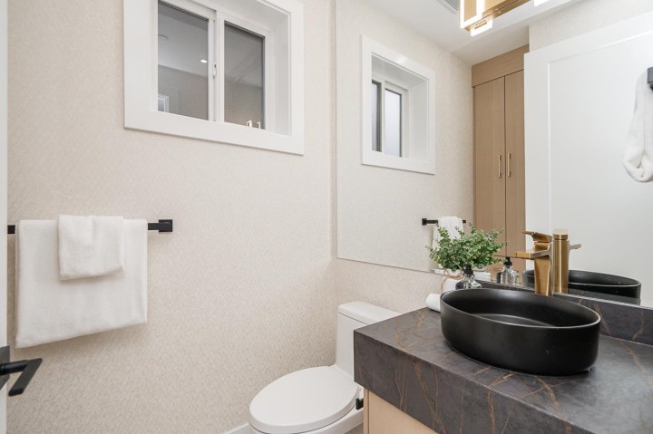 Photo 17 at 1 - 150 E 51st Avenue, South Vancouver, Vancouver East
