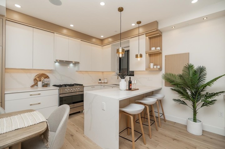 Photo 12 at 1 - 150 E 51st Avenue, South Vancouver, Vancouver East
