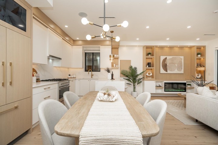 Photo 5 at 1 - 150 E 51st Avenue, South Vancouver, Vancouver East