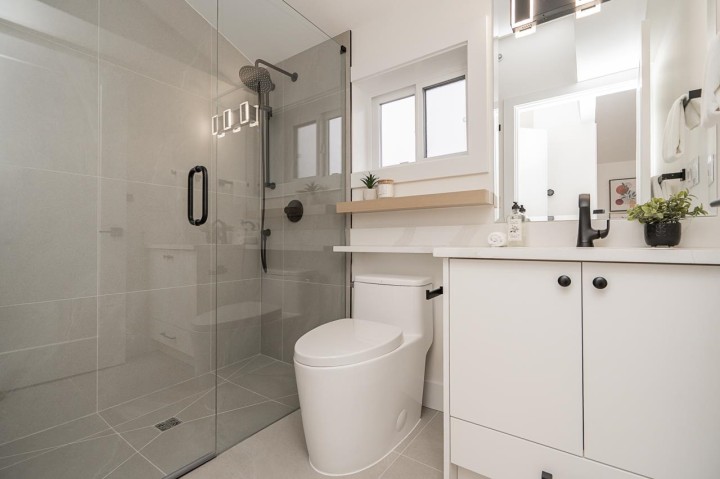 Photo 29 at 1 - 150 E 51st Avenue, South Vancouver, Vancouver East