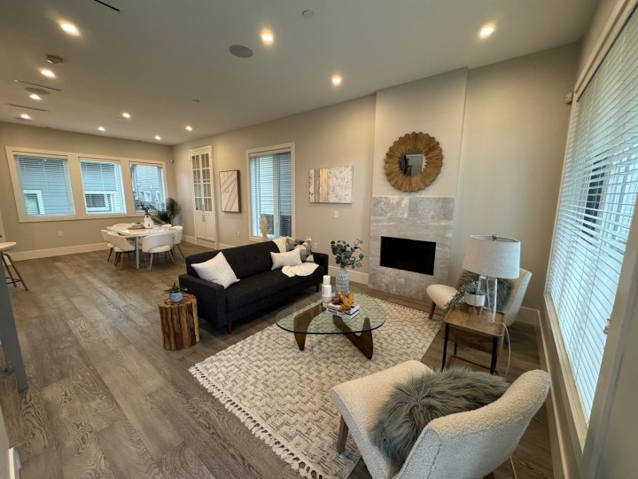 Photo 1 at 3345 Parker Street, Renfrew VE, Vancouver East