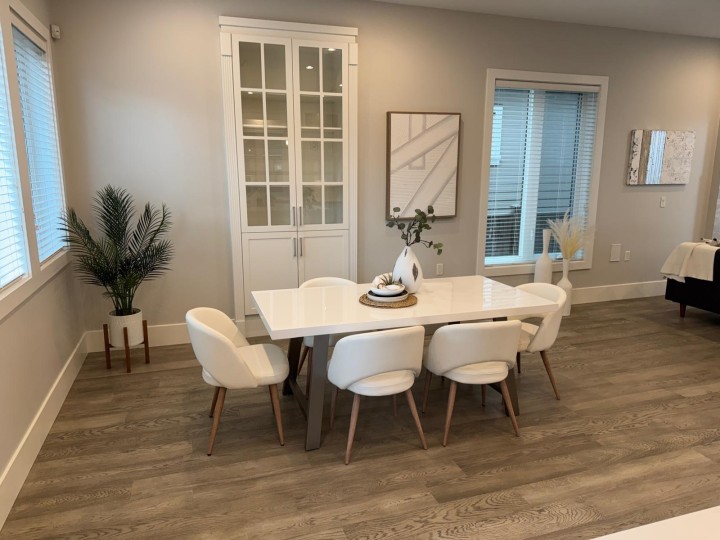 Photo 4 at 3345 Parker Street, Renfrew VE, Vancouver East