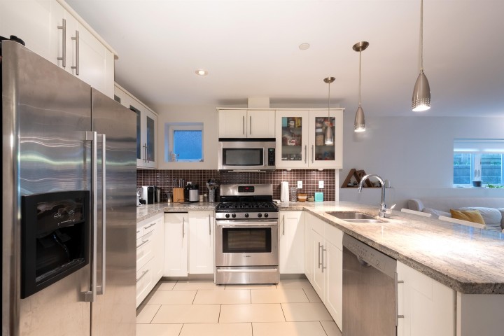 Photo 6 at 1931 E 7th Avenue, Grandview Woodland, Vancouver East