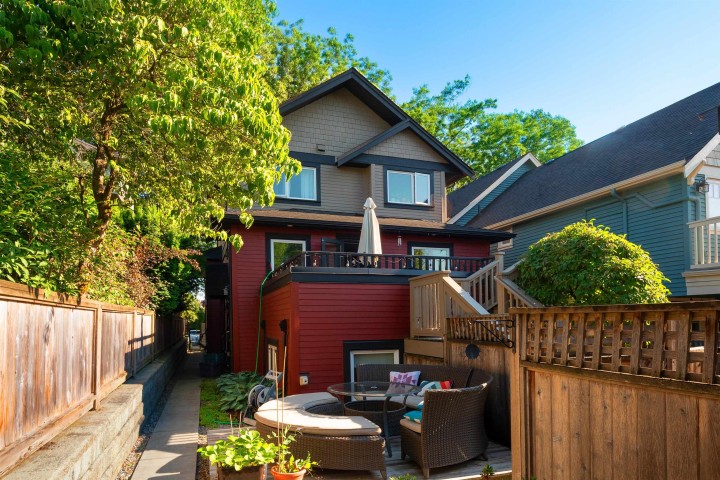 Photo 12 at 1931 E 7th Avenue, Grandview Woodland, Vancouver East