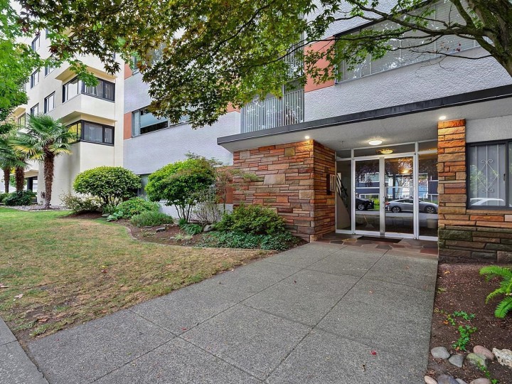 Photo 1 at 105 - 1879 Barclay Street, West End VW, Vancouver West