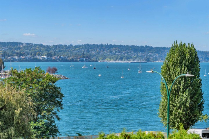 Photo 21 at 209 - 1311 Beach Avenue, West End VW, Vancouver West