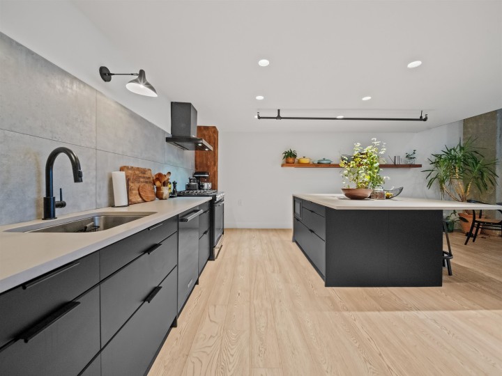 Photo 5 at 47 E Cordova Street, Downtown VE, Vancouver East