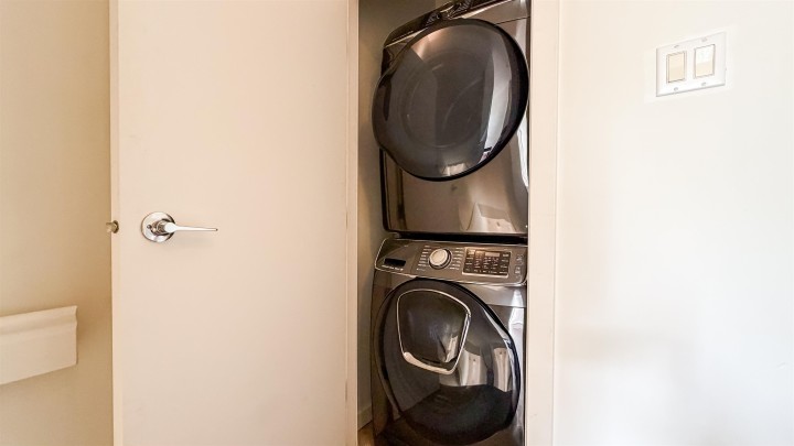 Photo 27 at 390 E 11th Avenue, Mount Pleasant VE, Vancouver East