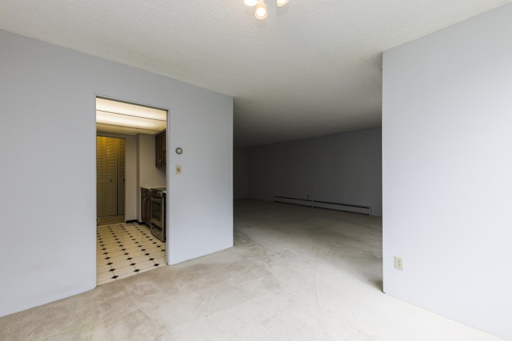 Photo 11 at 407 - 4101 Yew Street, Quilchena, Vancouver West