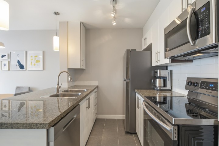 Photo 4 at 903 - 688 Abbott Street, Downtown VW, Vancouver West