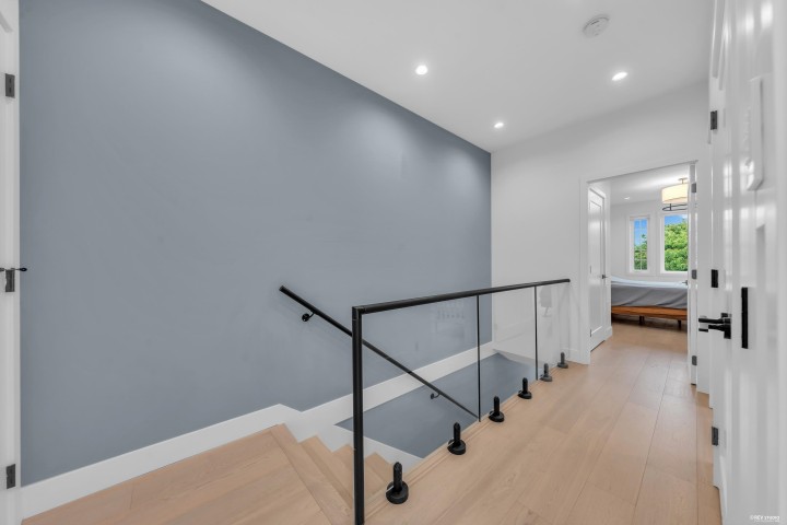 Photo 27 at 3180 Graveley Street, Renfrew VE, Vancouver East