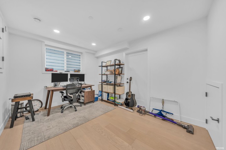 Photo 28 at 3180 Graveley Street, Renfrew VE, Vancouver East
