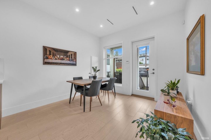 Photo 14 at 3180 Graveley Street, Renfrew VE, Vancouver East