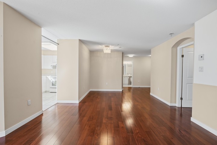 Photo 23 at 214 - 2105 W 42nd Avenue, Kerrisdale, Vancouver West