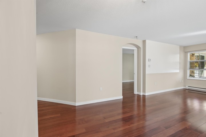 Photo 22 at 214 - 2105 W 42nd Avenue, Kerrisdale, Vancouver West